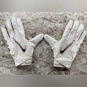 Nike Vapor Jet 7.0 Football Gloves